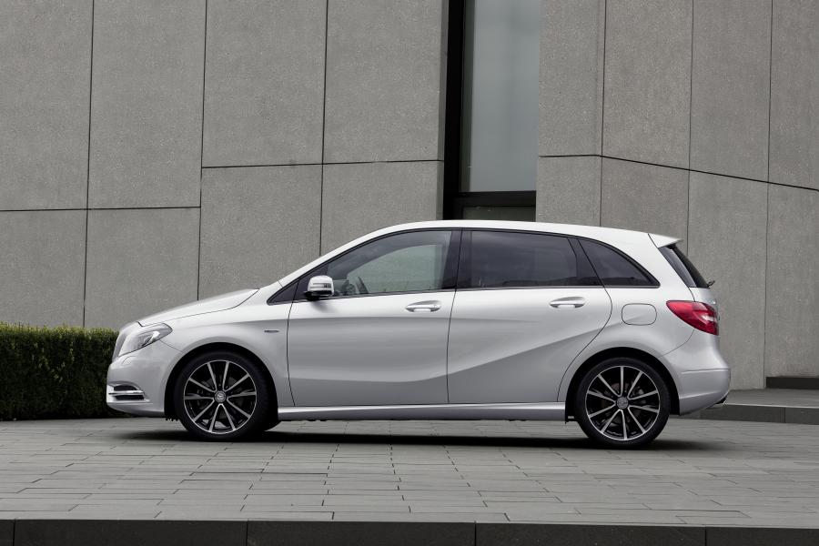  Mercedes-Benz B-Class 2011 года  (фото 125 из 204)